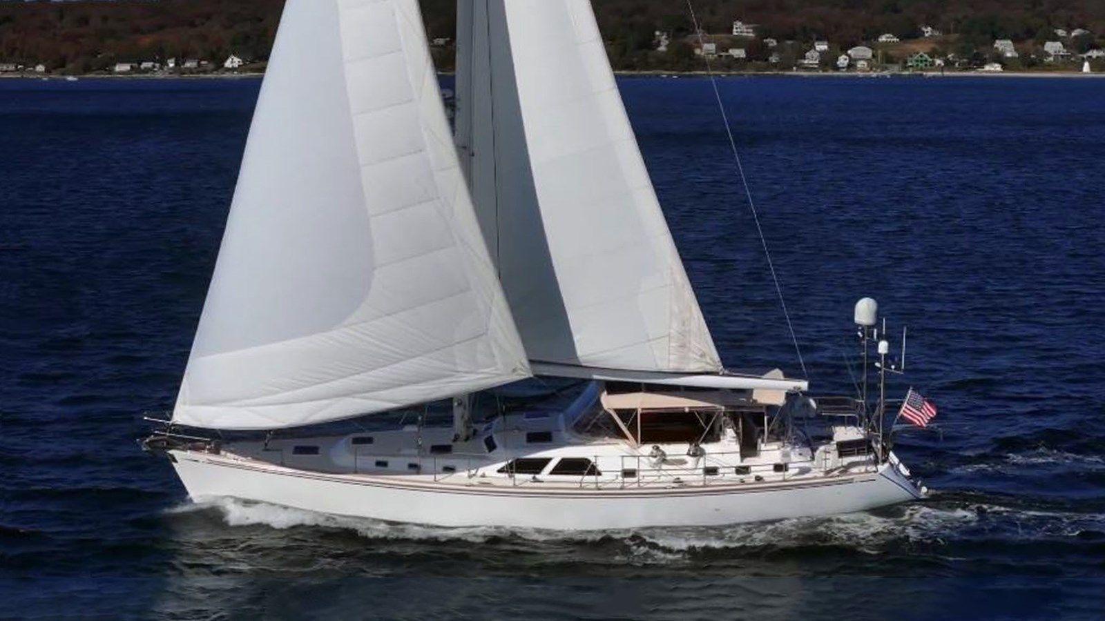 best yacht sales deals TRIUMPH - HYLAS