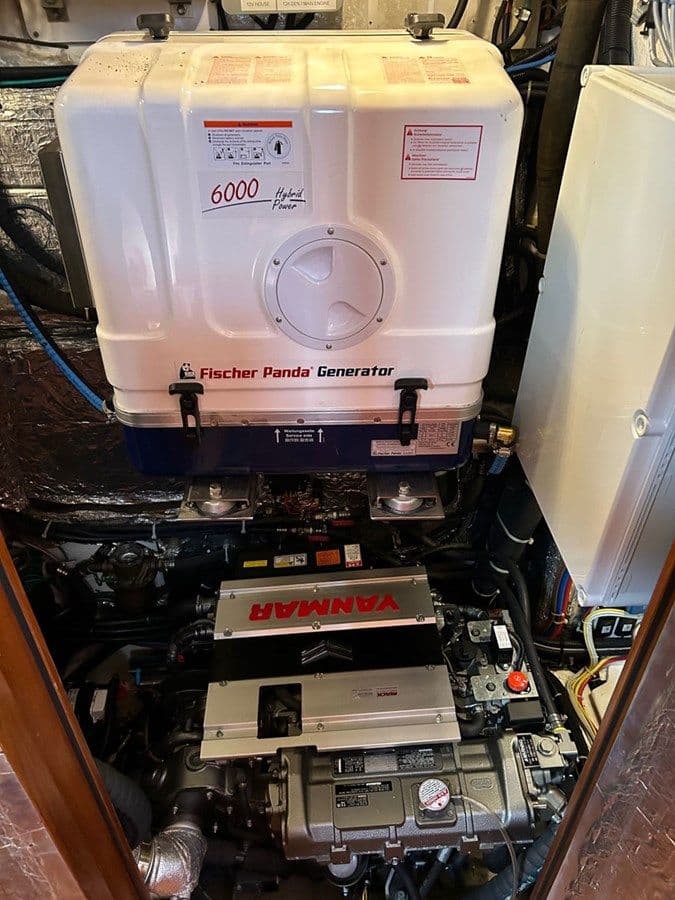 the best price on TRIUMPH 2011