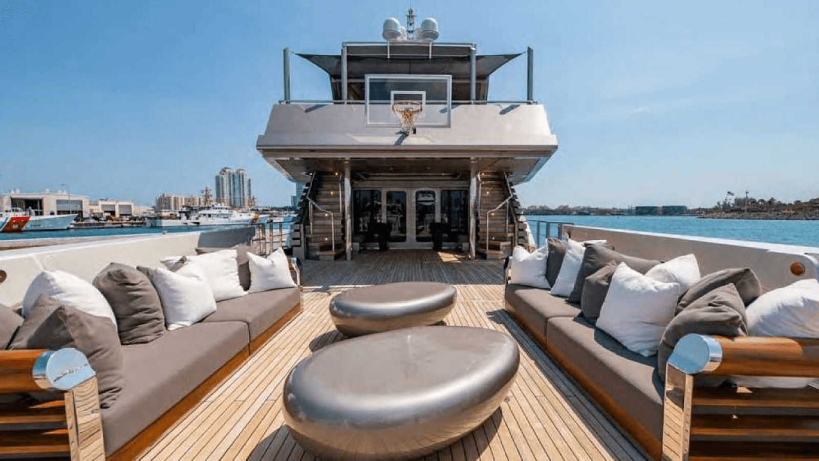 MIZU - Oceanfast yacht sale