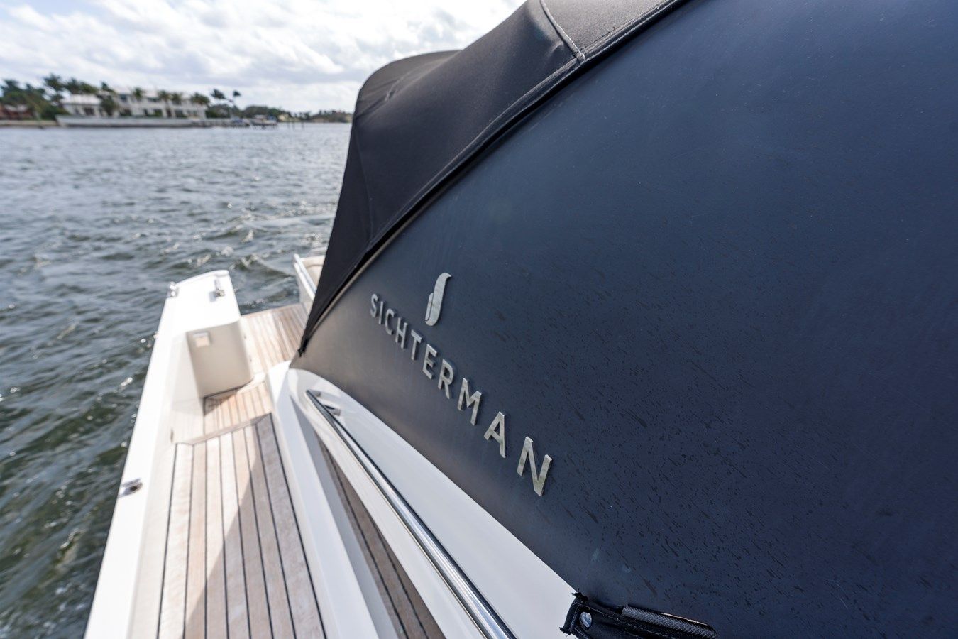 Buy a yacht Libertas One - SICHTERMAN