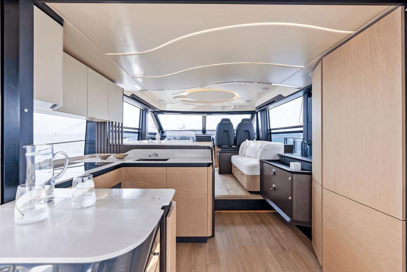 Buy a 52 FLY - Absolute Yachts at Shestakov Yacht Sales