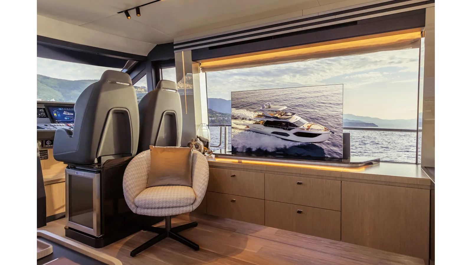 best yacht sales deals 60 FLY 2027