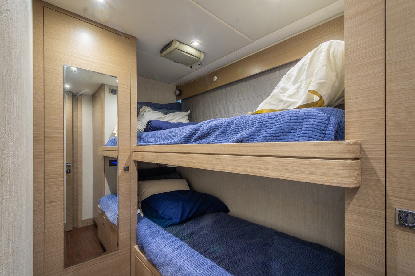 Buy a yacht SEASEID 95