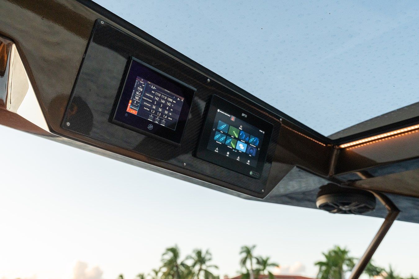 Лучшая цена на De Koning - DE KONING YACHTS