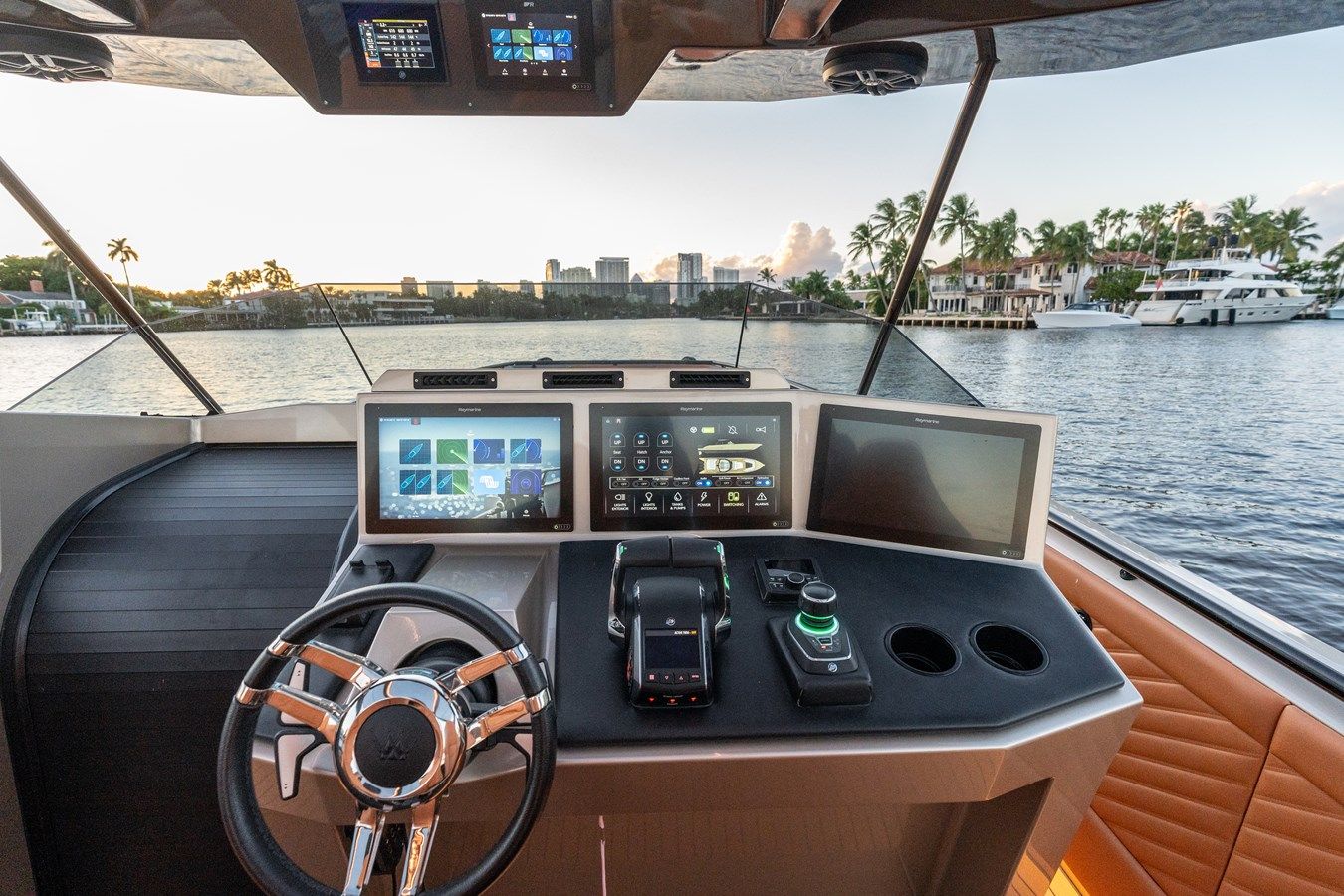 Лучшие предложения покупки яхты De Koning - DE KONING YACHTS