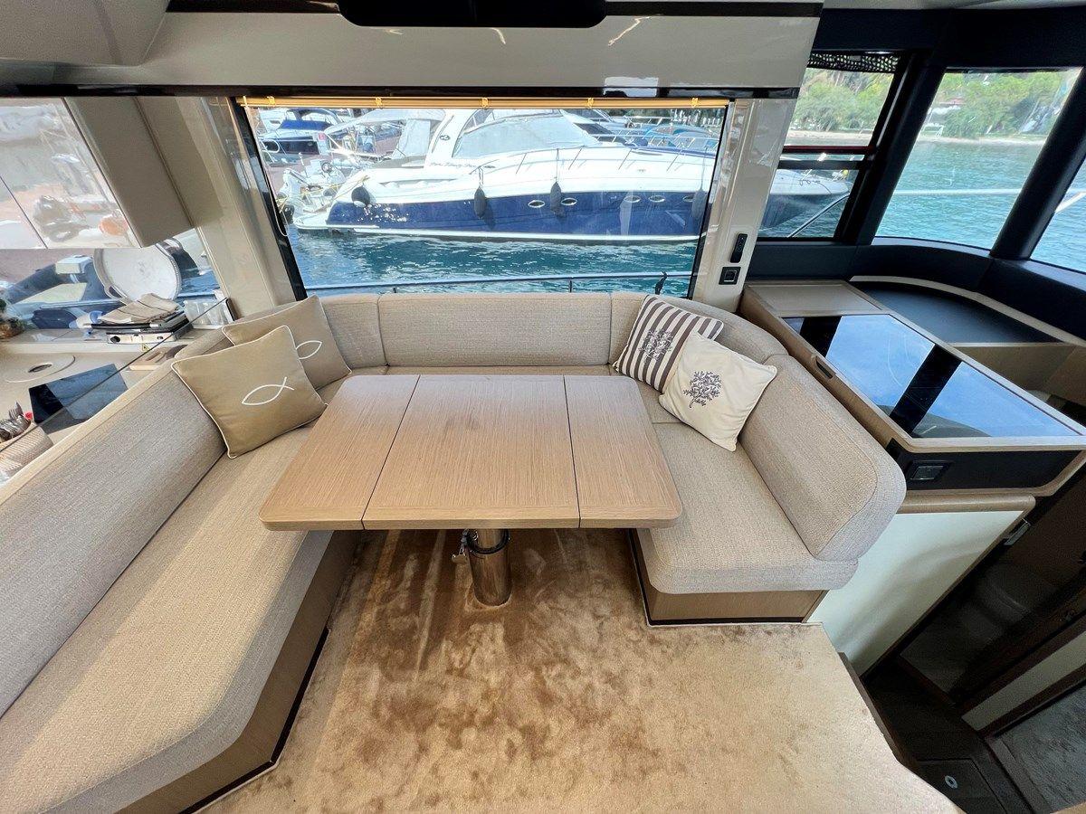 Buy a yacht Navetta 49