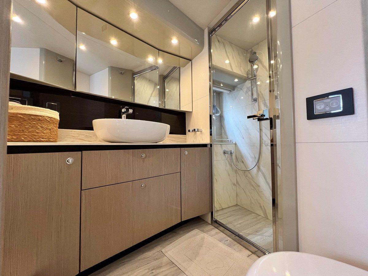 Buy a yacht Navetta 2019