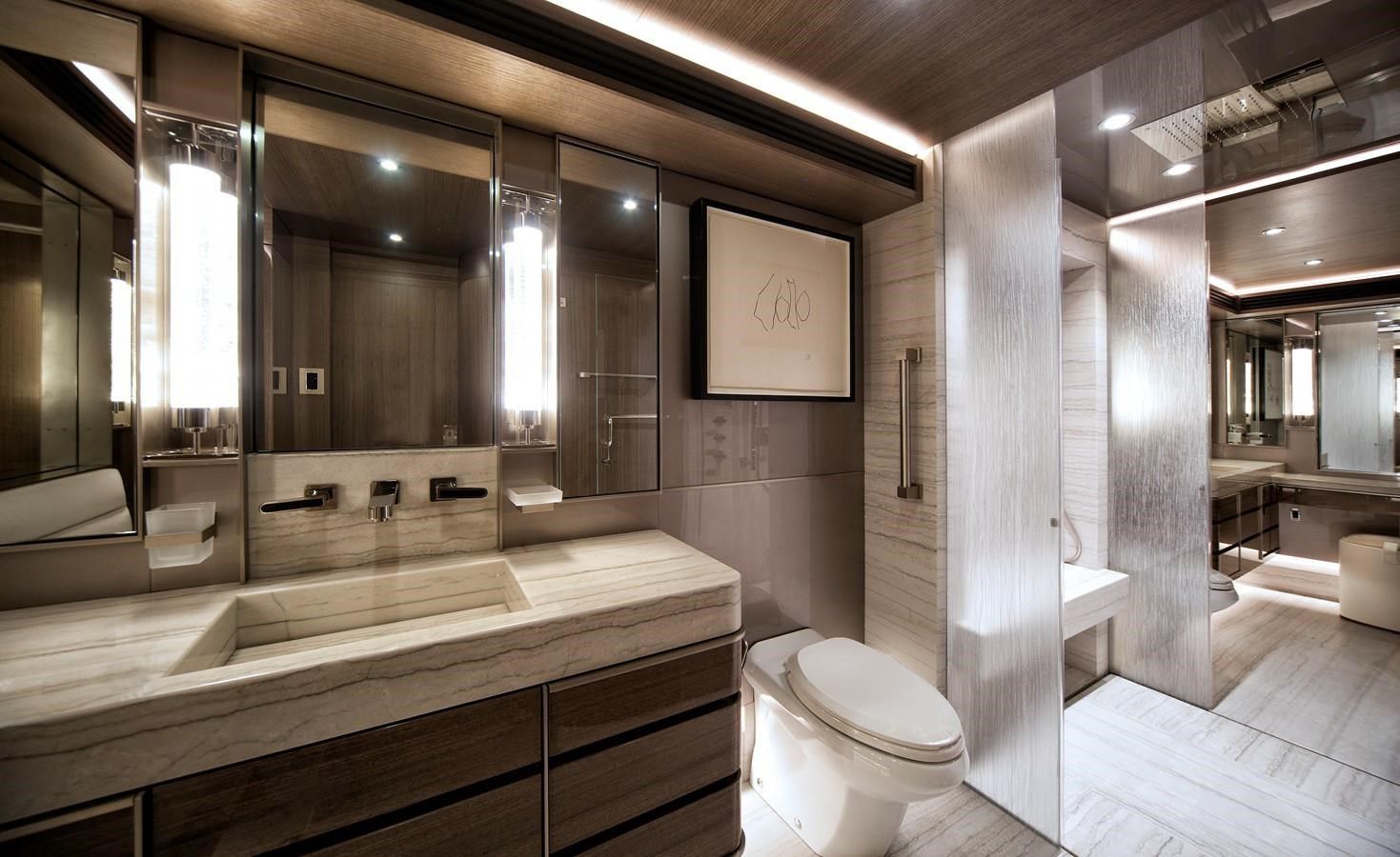 Купить яхту SERENITY - WESTPORT в Shestakov Yacht Sales