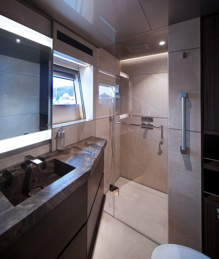 Купить яхту SERENITY - WESTPORT в Shestakov Yacht Sales