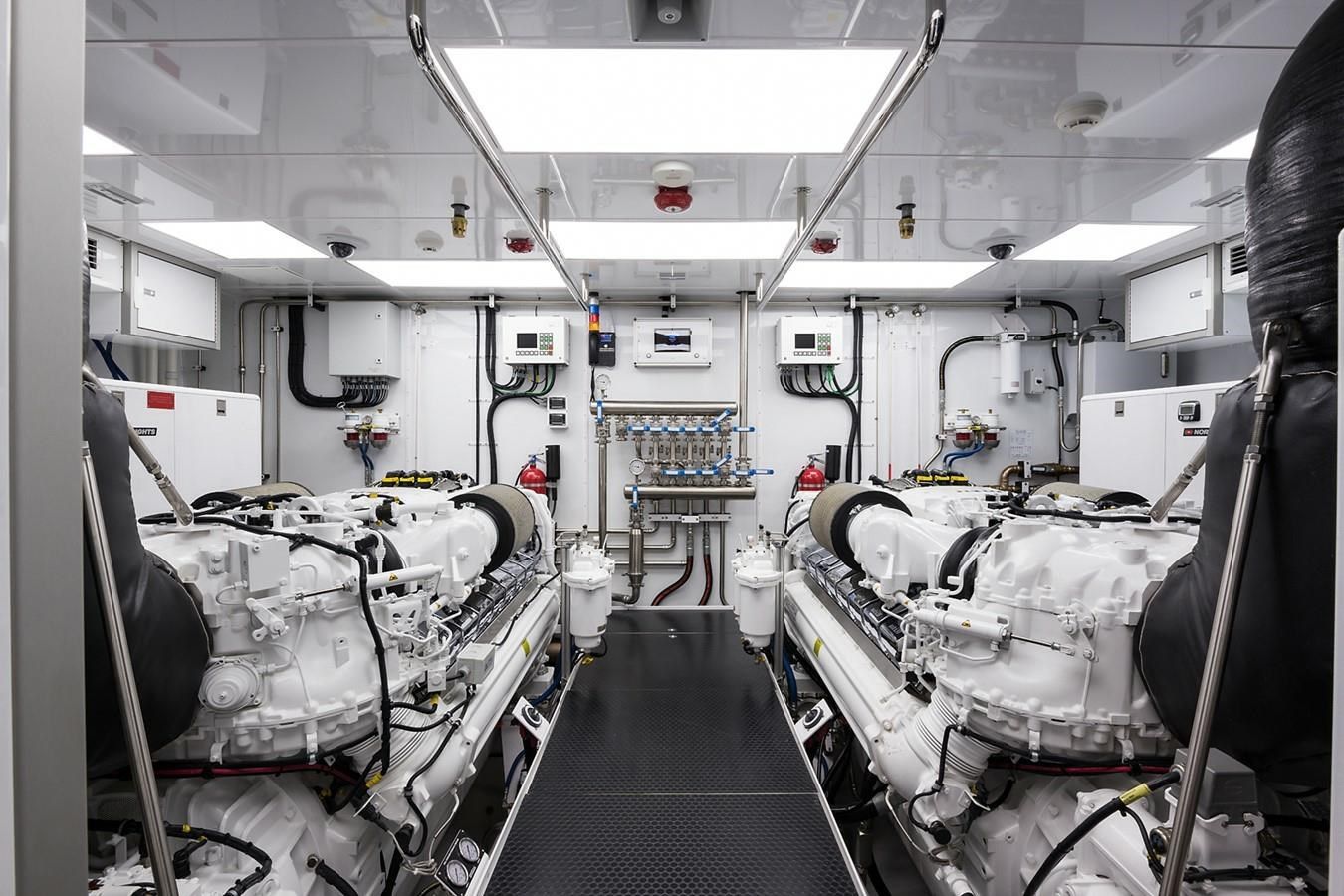 Купить яхту SERENITY 2018 в Shestakov Yacht Sales