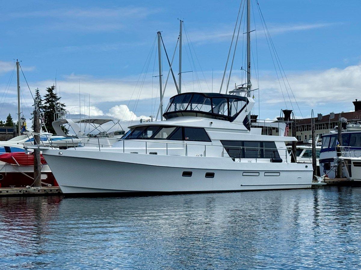 Buy a ISLAND GIRL 48 at Shestakov Yacht Sales