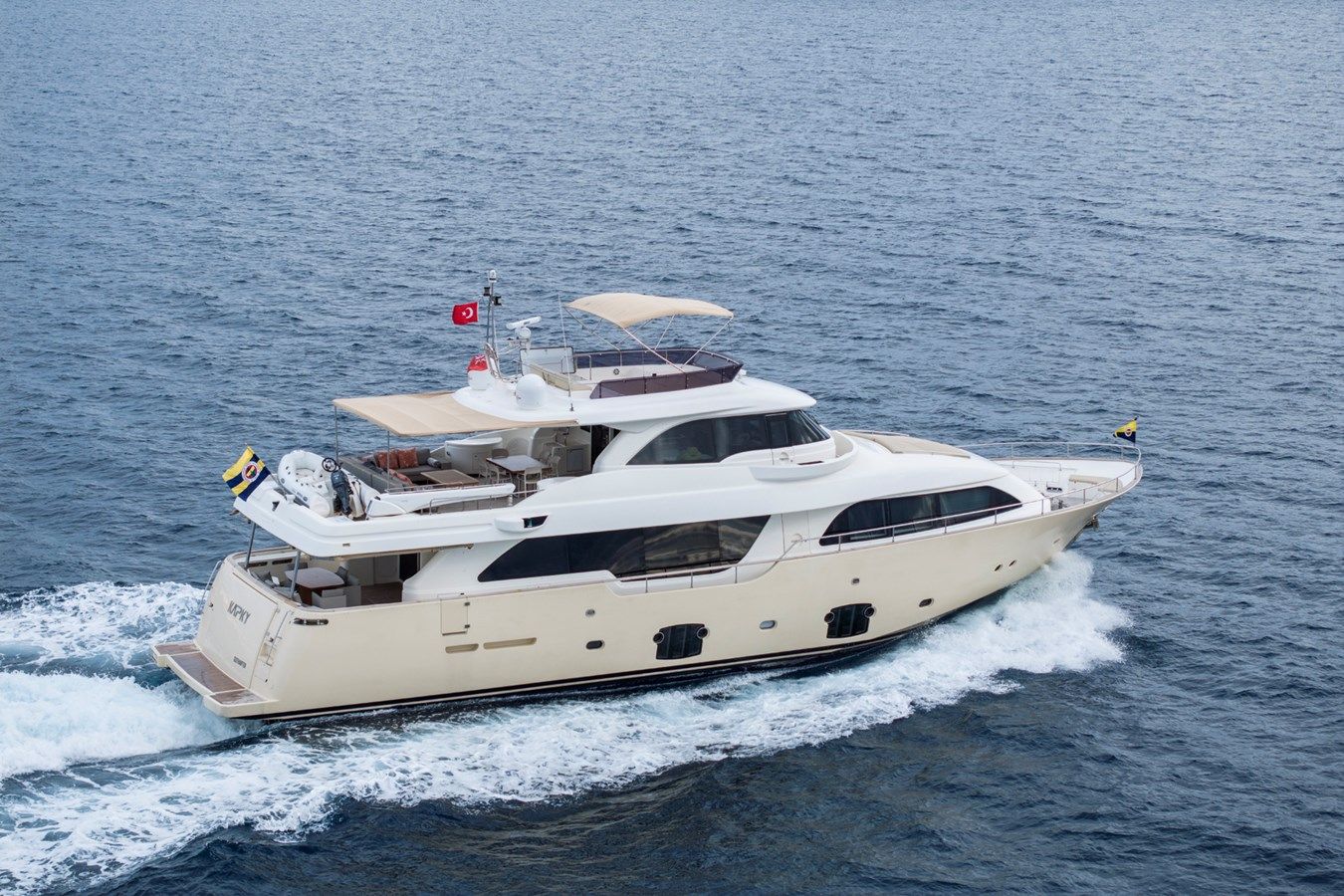 Продажа яхты Navetta Crescendo 26 - Custom Line