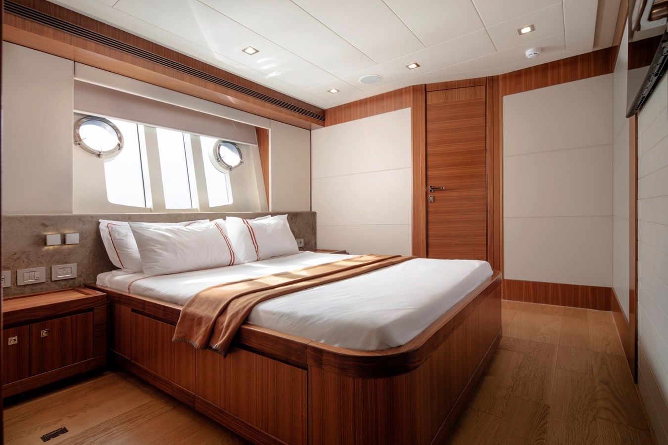 Купить яхту Navetta Crescendo 26 Navetta 26 Crescendo в Shestakov Yacht Sales