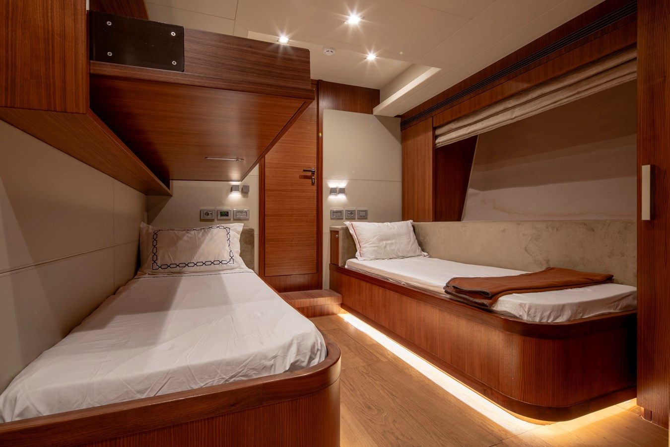 Лучшие предложения покупки яхты Navetta Crescendo 26 2014