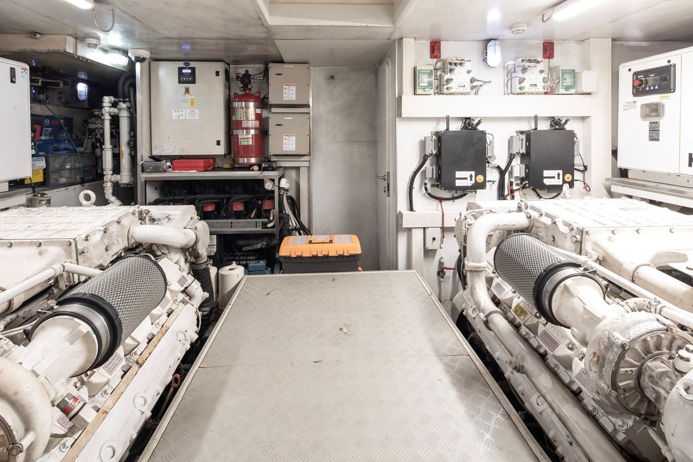 Стоимость яхты Navetta Crescendo 26 2014