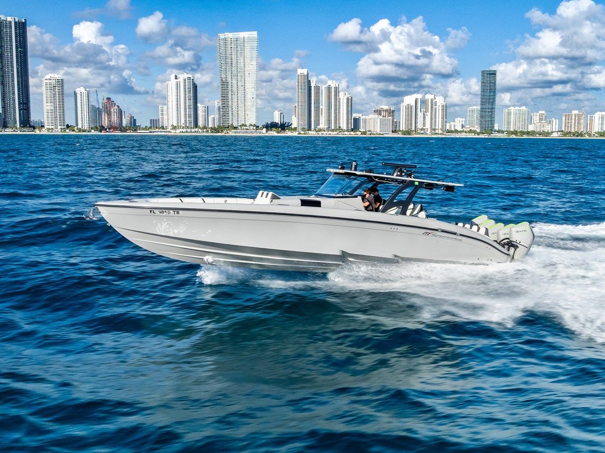 Стоимость яхты Trigger - Midnight Express Powerboats