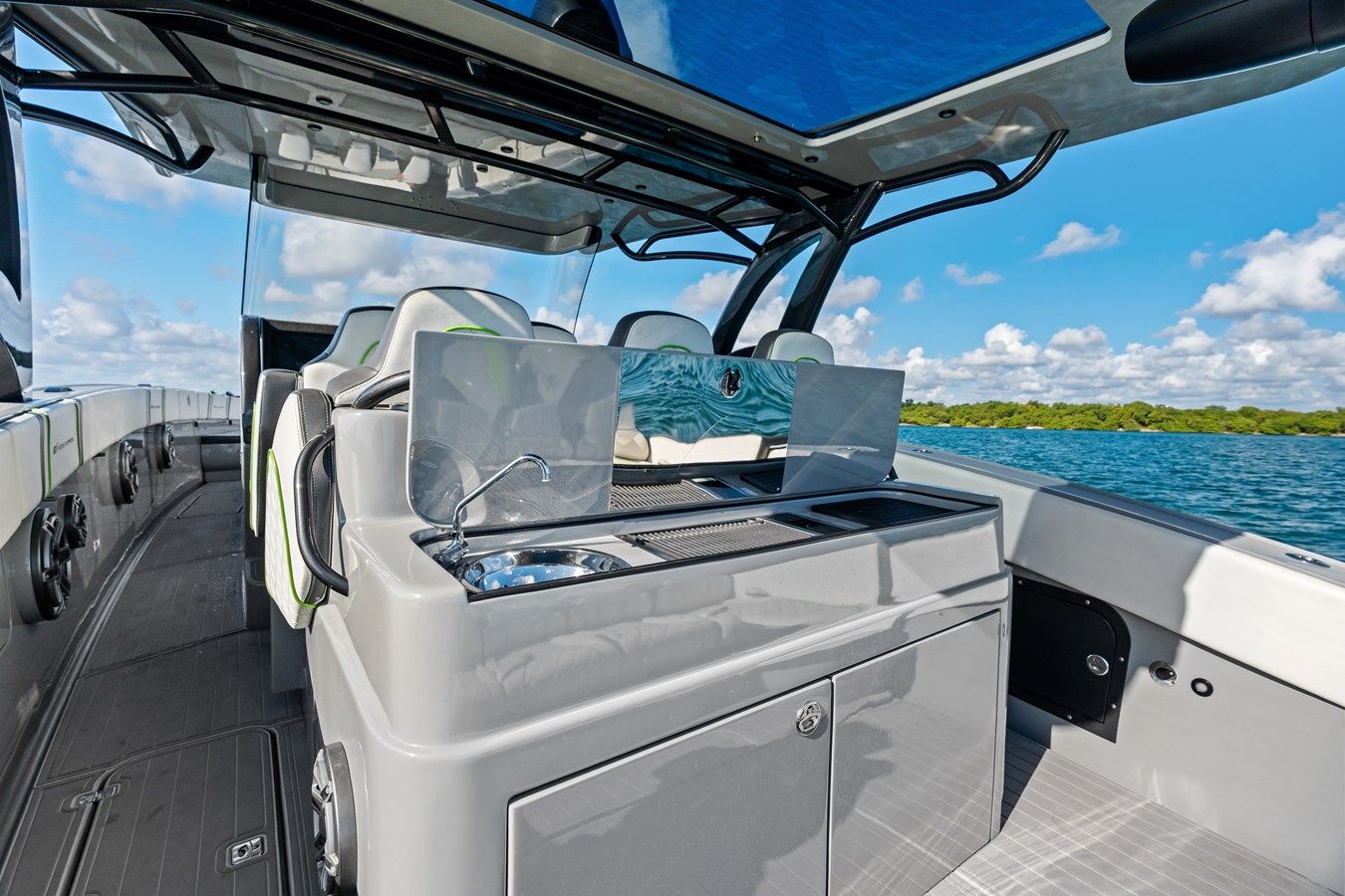 Trigger - Midnight Express Powerboats