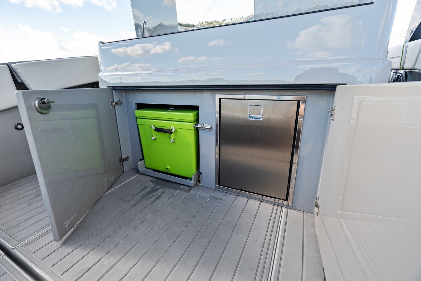 Продажа яхты Trigger 43' Solstice