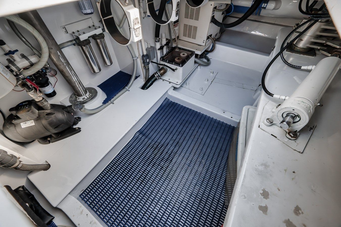 the best price on Ann Marie