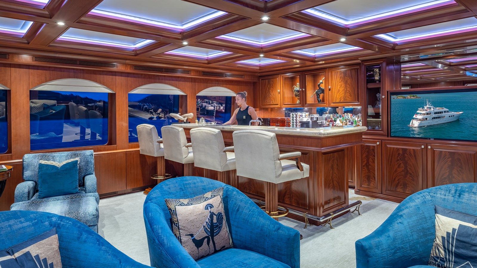 Buy a yacht RELENTLESS