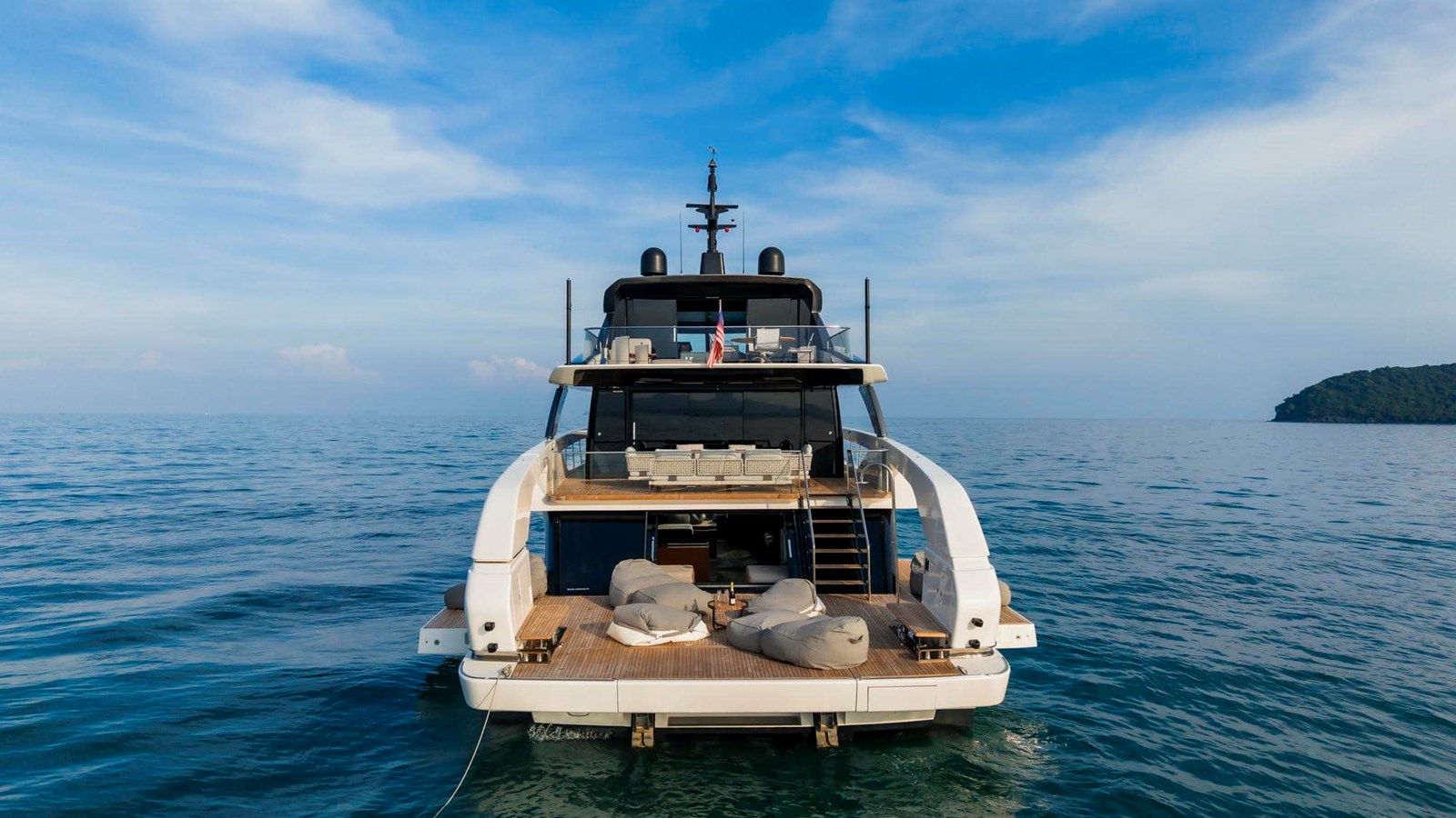 Buy a Sanlorenzo SX100 100 at Shestakov Yacht Sales