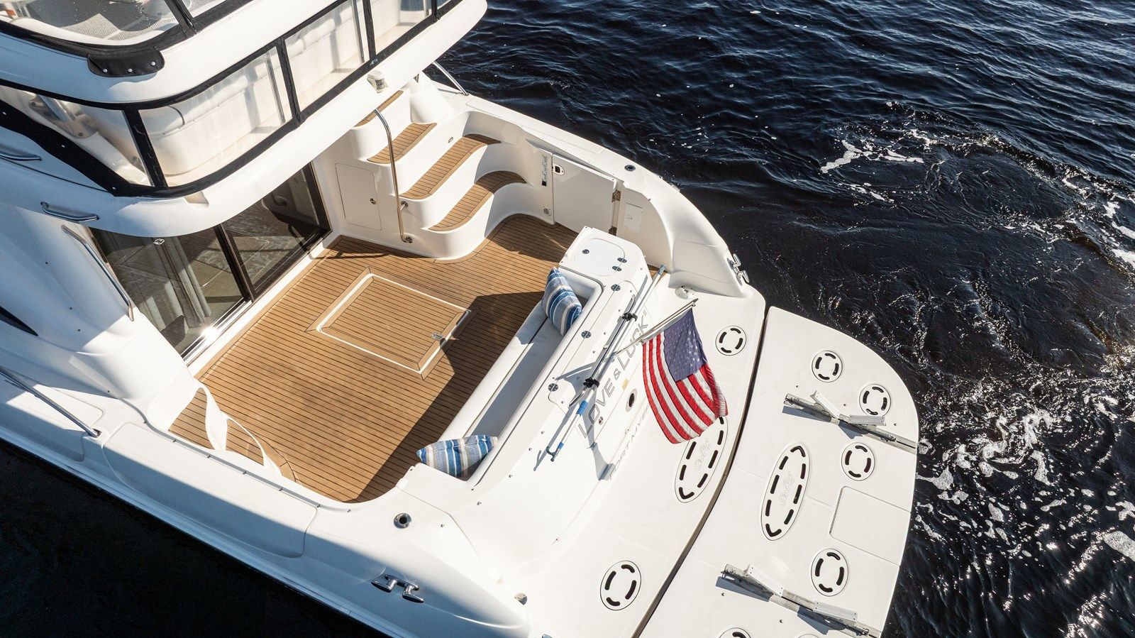 Стоимость яхты Love & Luck II - SEA RAY