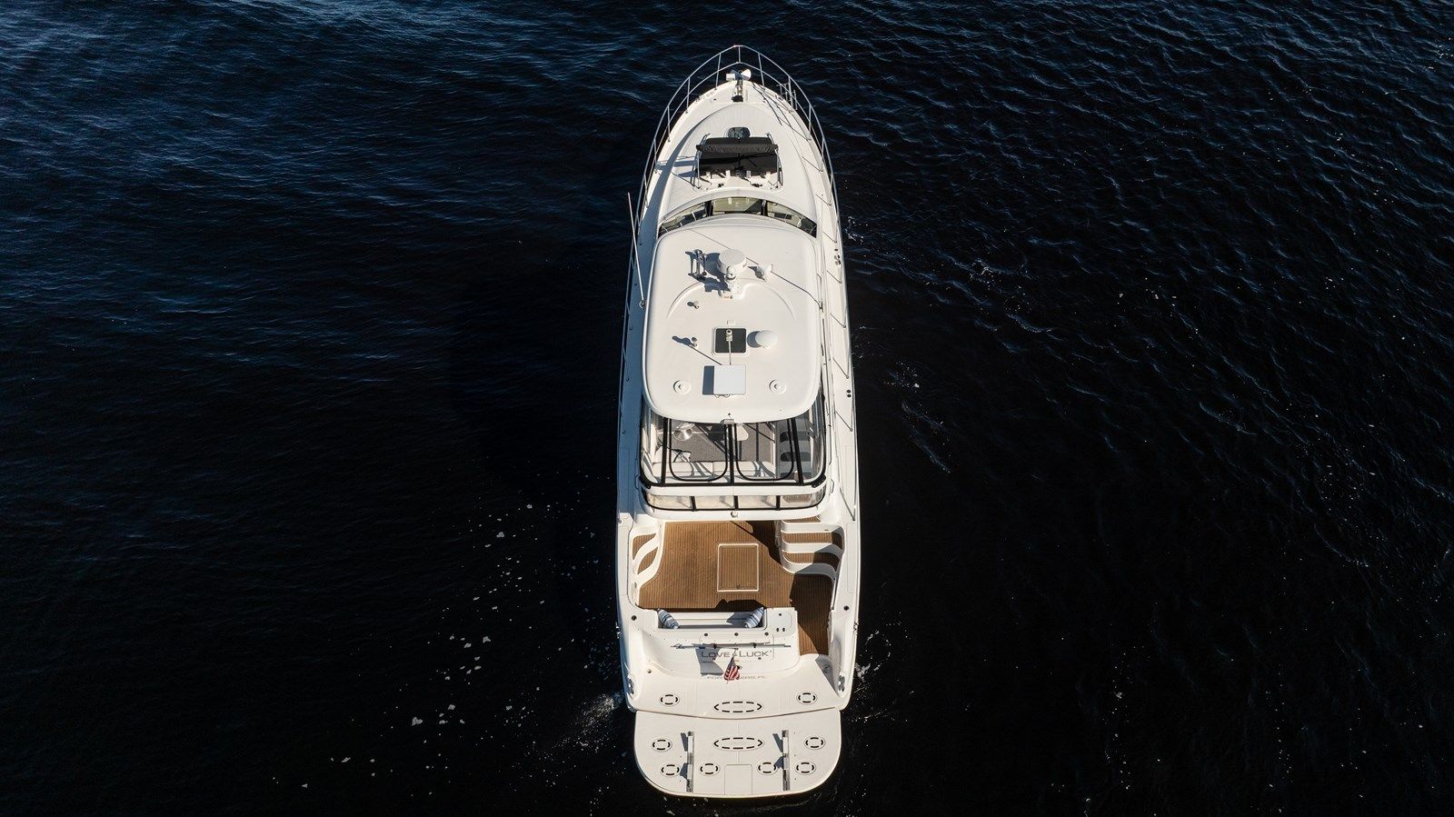 Love & Luck II - SEA RAY