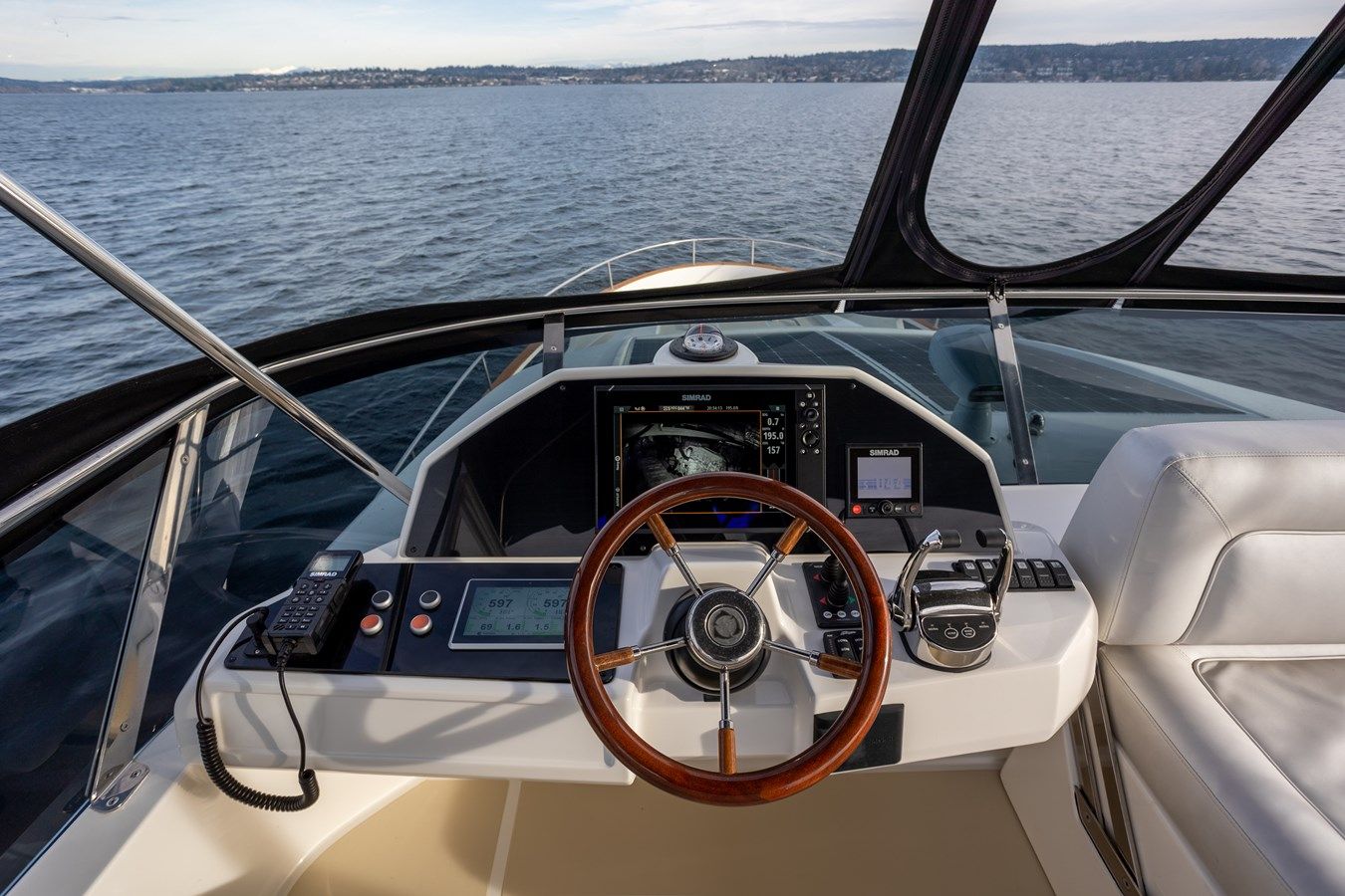 Buy a yacht TUI - Greenline Yachts