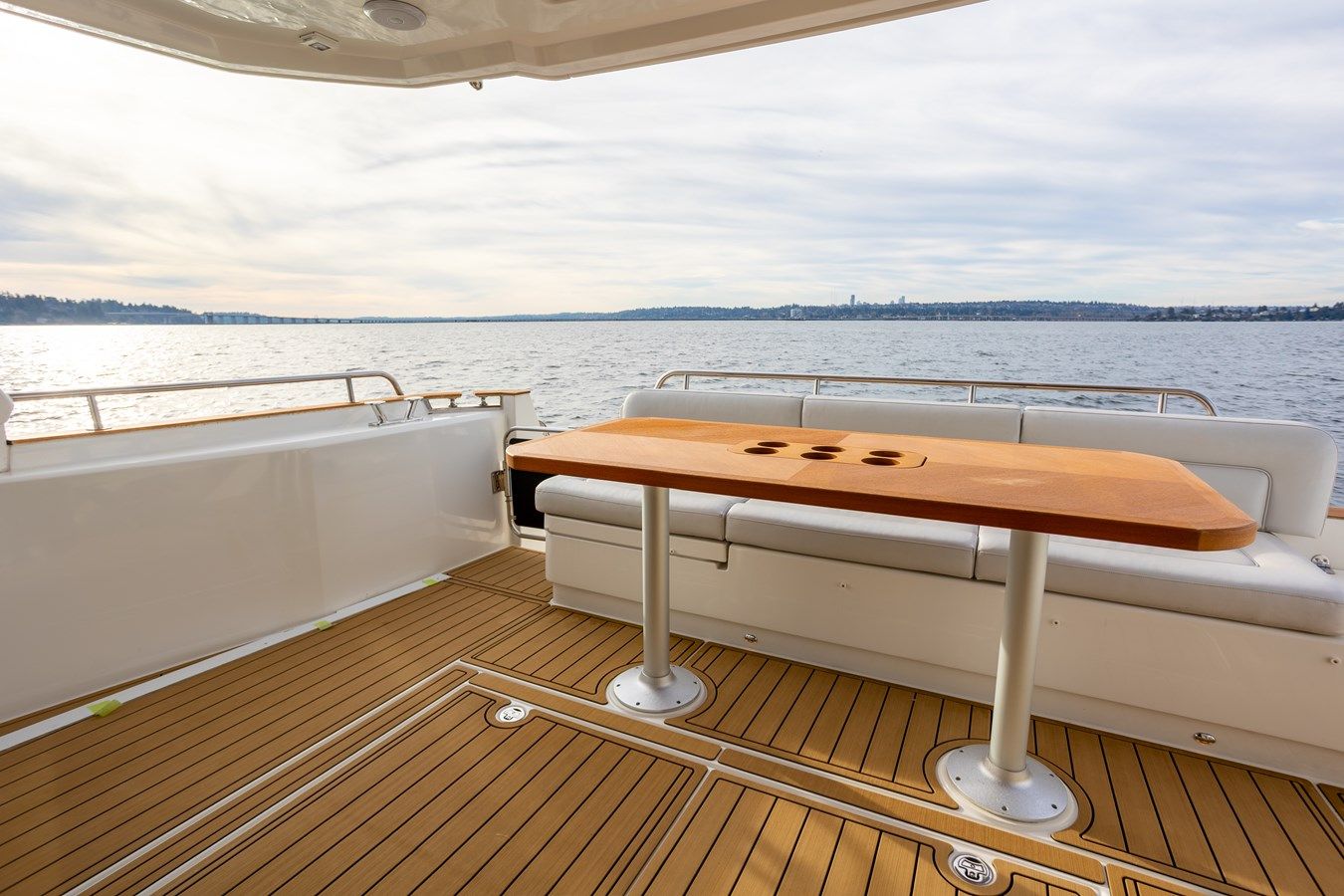 TUI - Greenline Yachts price
