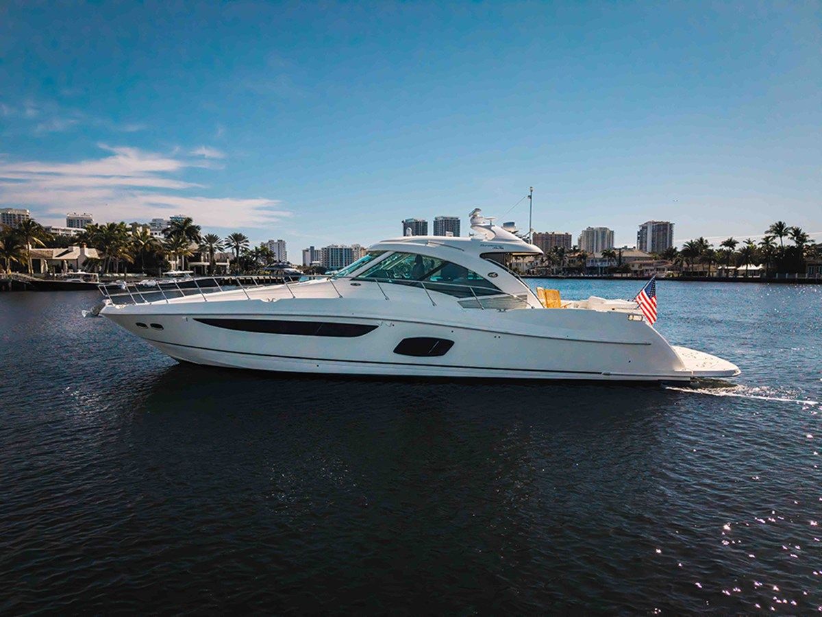 best yacht sales deals RECON ROYALE - SEA RAY
