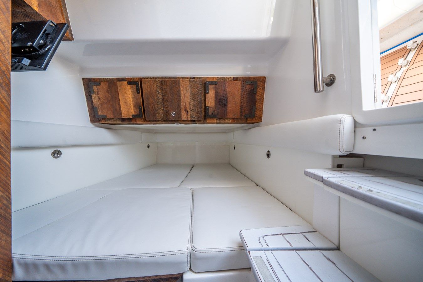 Buy a yacht Cowboy 2020