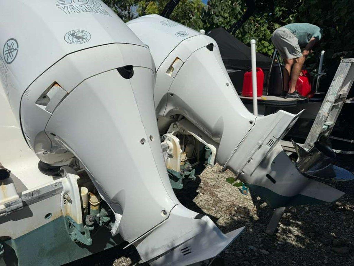 best yacht sales deals ROBS0169C717