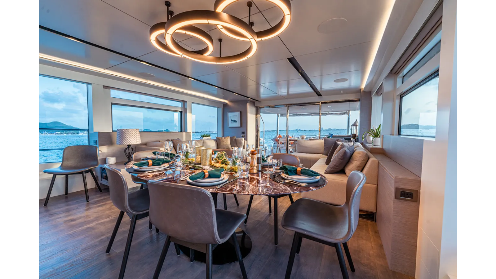 Buy a yacht EXIT STRATEGY 26XP