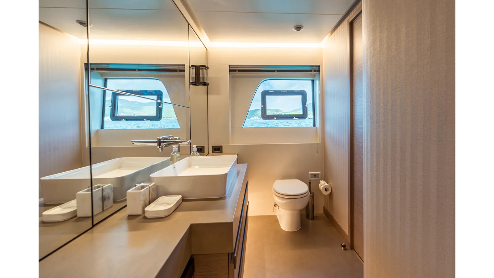 Buy a yacht EXIT STRATEGY - Numarine