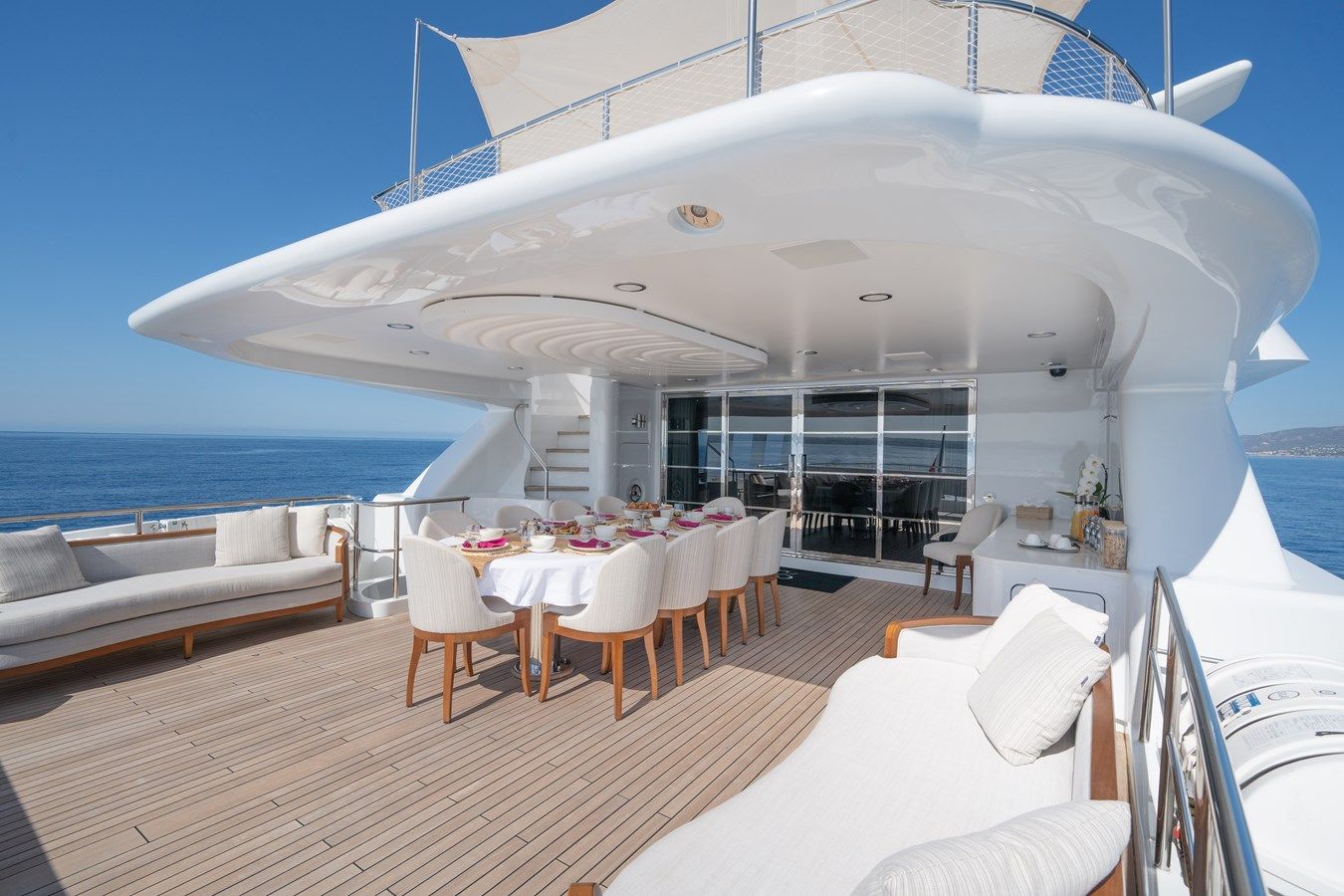 Titian Pearl 140 yacht sale