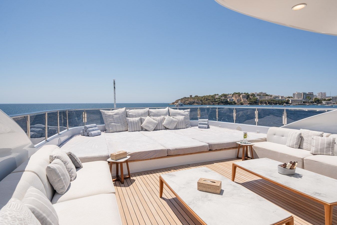 Titian Pearl - CRN yacht sale