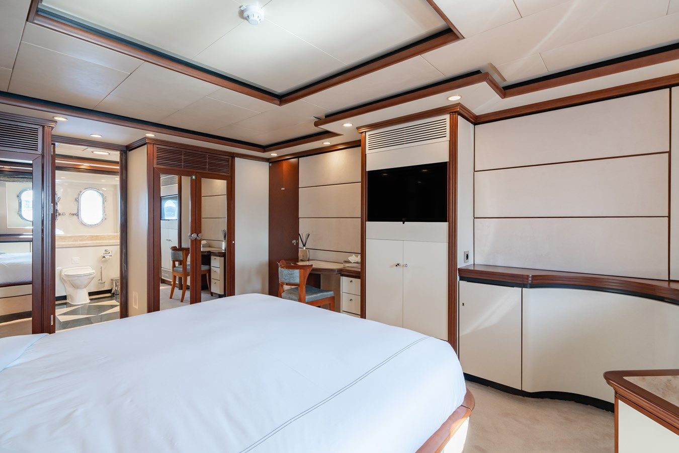 the best price on Titian Pearl - CRN