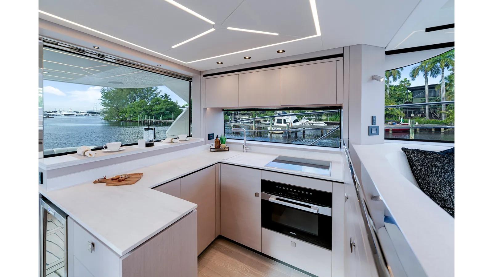 the best price on MANHATTAN 55 2026