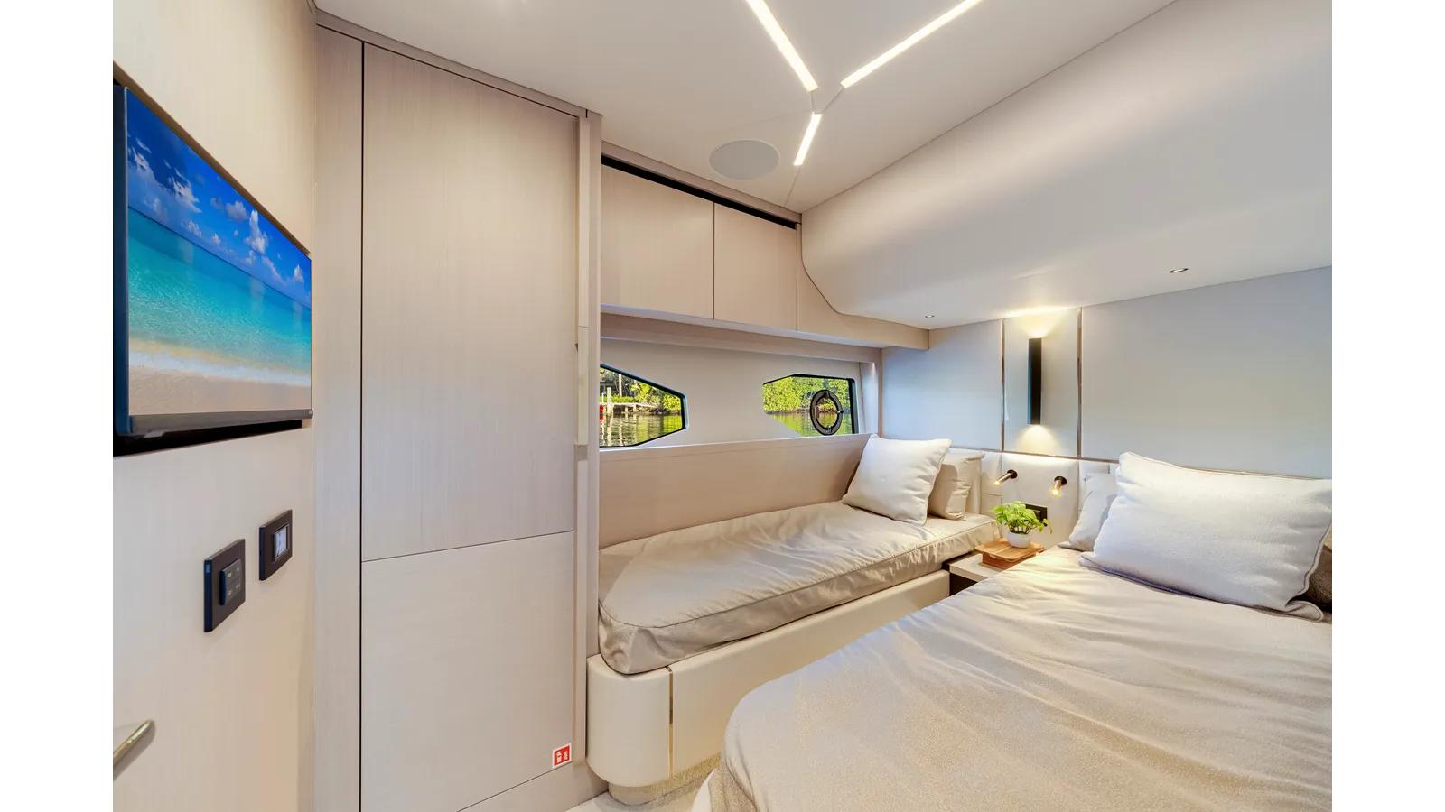 Buy a yacht MANHATTAN 55