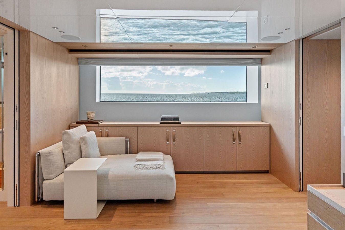 THE WOLF - Sanlorenzo