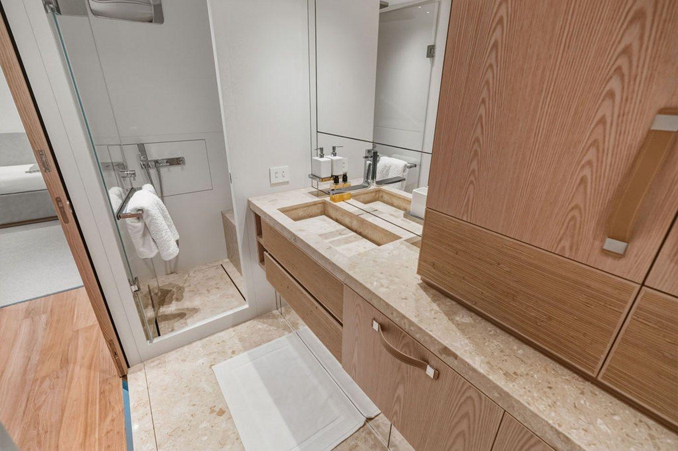 Купить яхту THE WOLF в Shestakov Yacht Sales