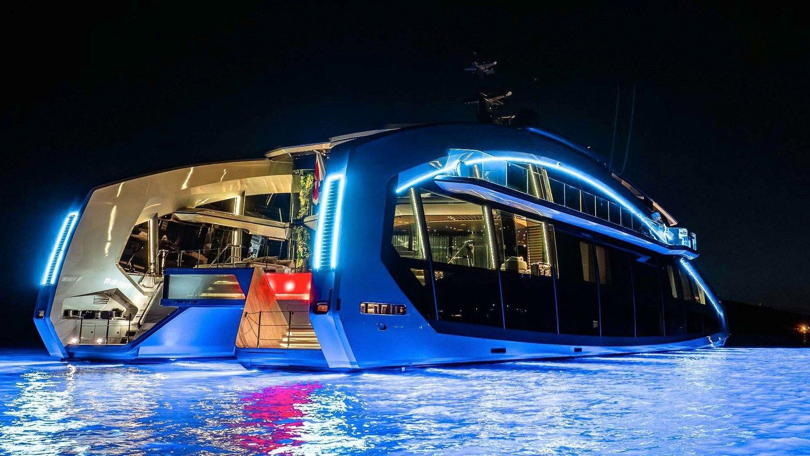 Купить яхту THIS IS IT - TECNOMAR в Shestakov Yacht Sales