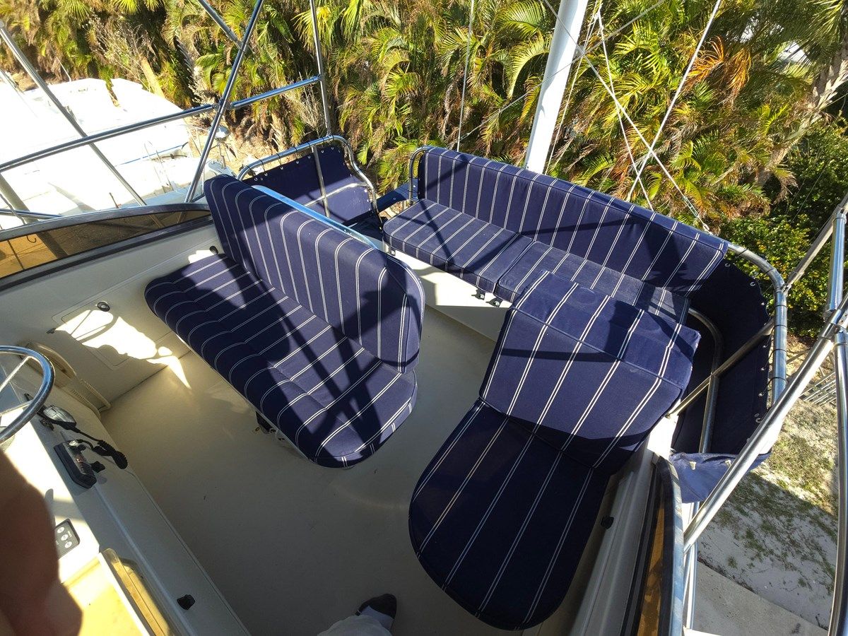 Купить яхту LINDY - LEGACY в Shestakov Yacht Sales