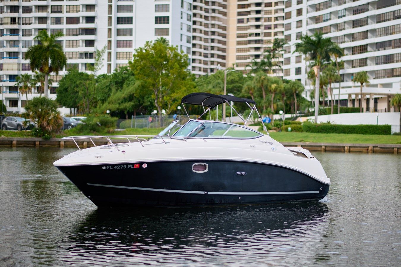 best yacht sales deals WELCOME TO THE JUNGLE - SEA RAY