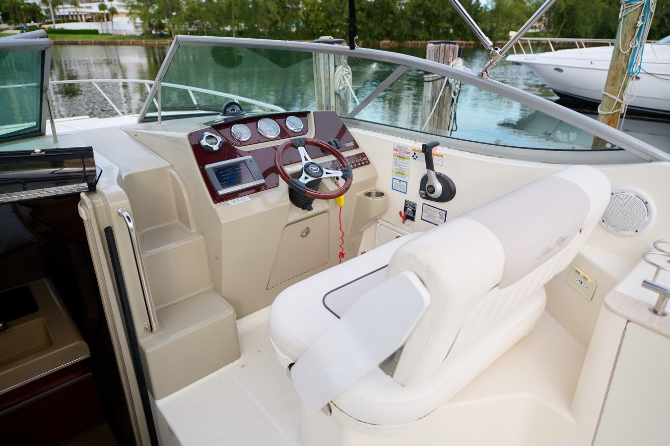 WELCOME TO THE JUNGLE 2011 yacht sale