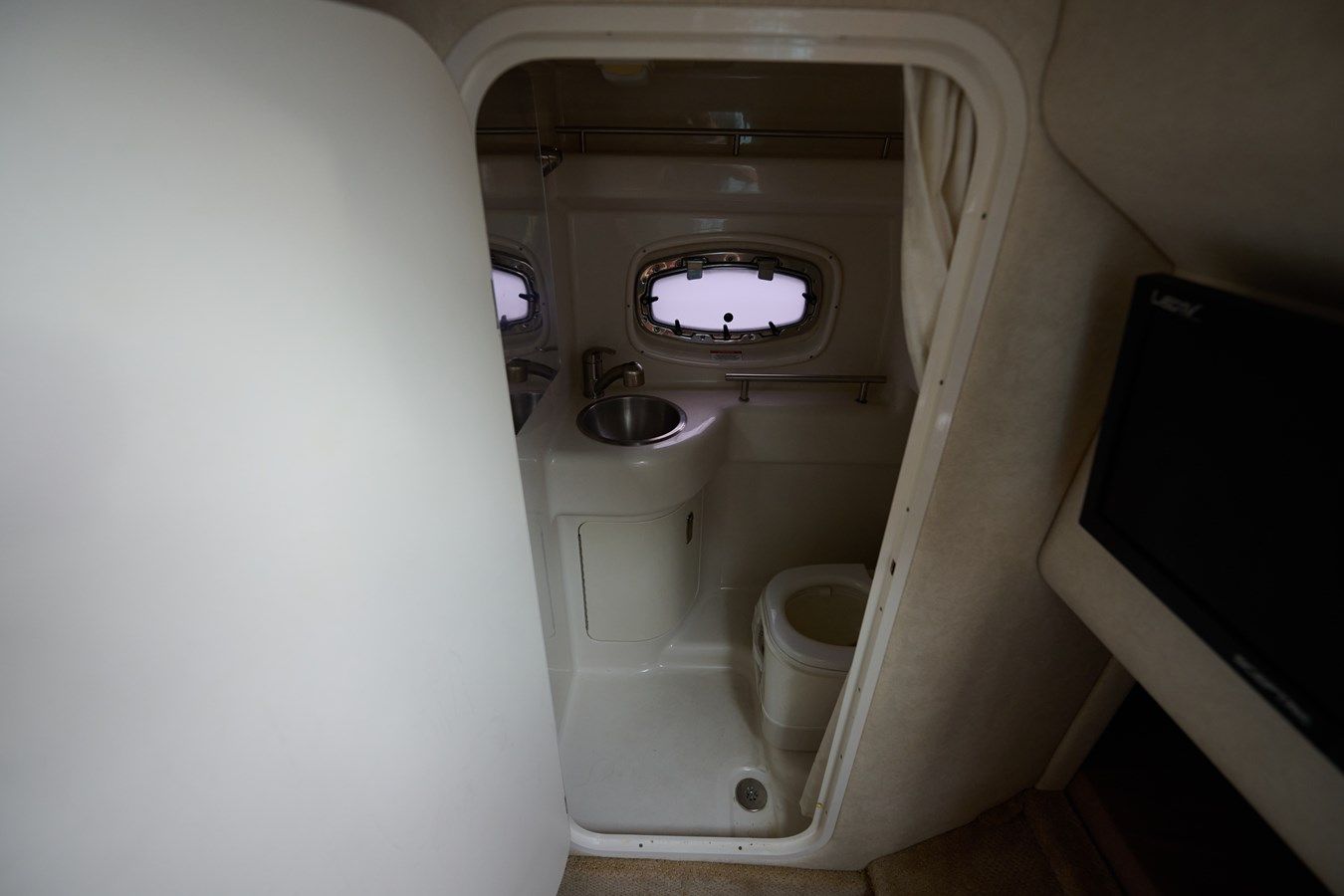 best yacht sales deals WELCOME TO THE JUNGLE 2011