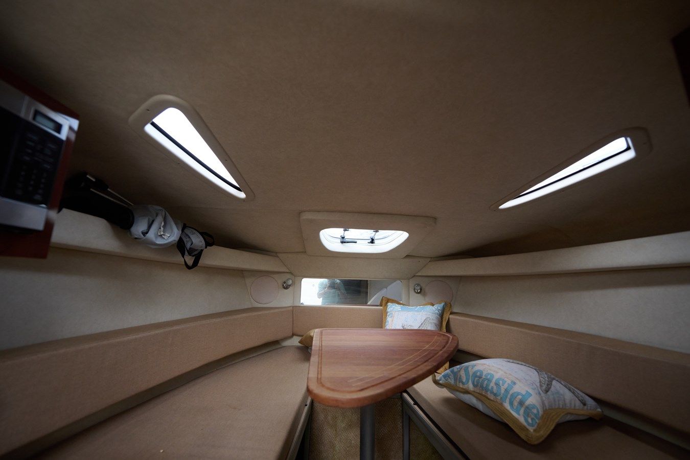 Buy a yacht WELCOME TO THE JUNGLE - SEA RAY