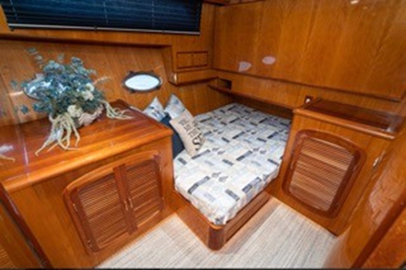 Купить яхту 2003 Mikelson 50 50 в Shestakov Yacht Sales
