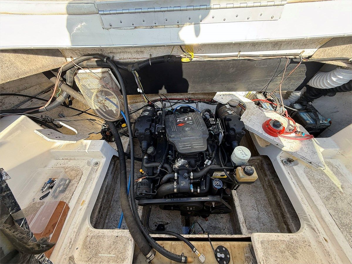 Buy a yacht 24' Maxum 2003 2400 SR - Maxum