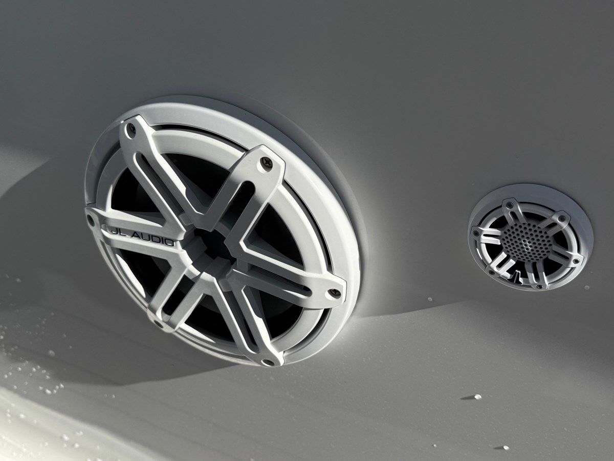 Buy a yacht NO NAME 34 OPEN